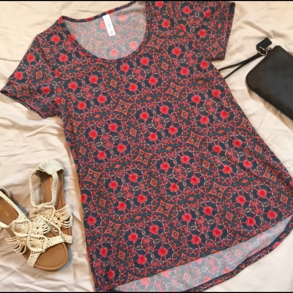 Lularoe Geometric Paisley Classic Tee
